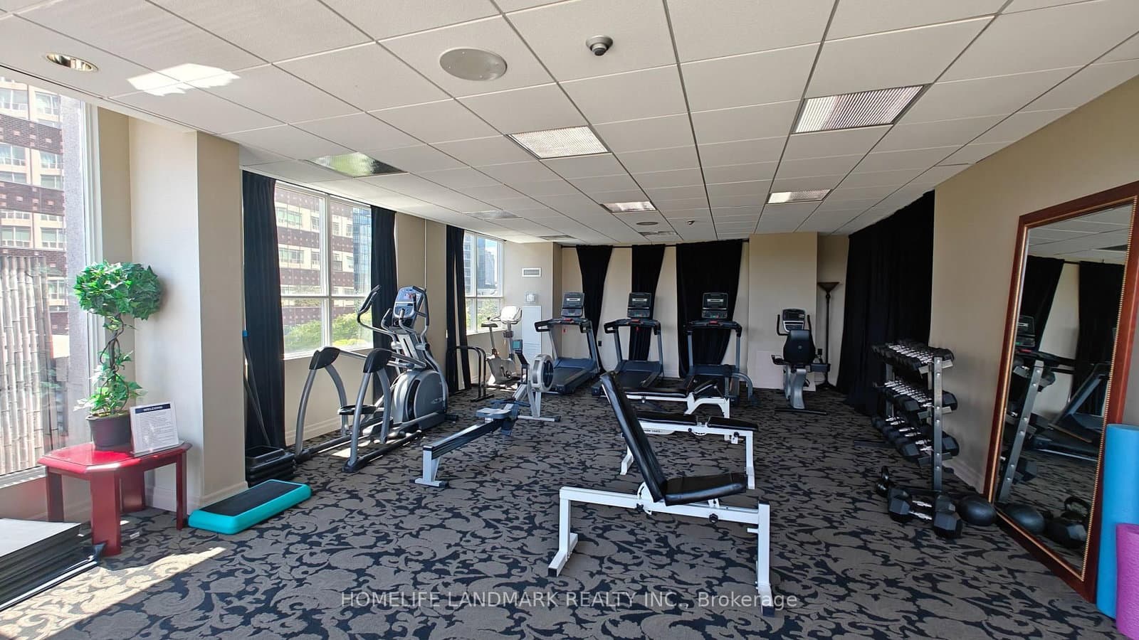 942 Yonge Street, Unit 1116 thumbnail 18