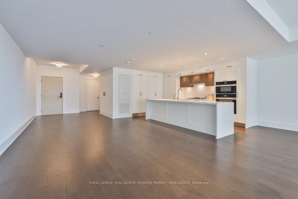 155 Merchants' Wharf, Unit 214 thumbnail 4