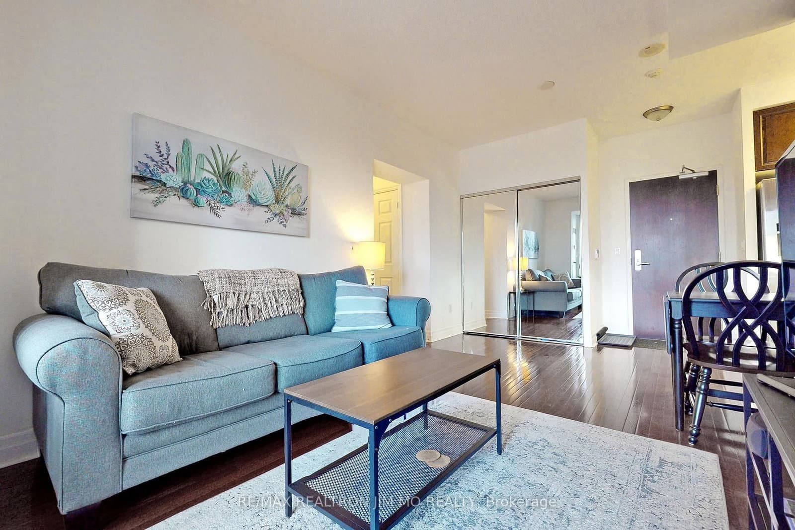 35 Balmuto Street, Unit 1602 thumbnail 4
