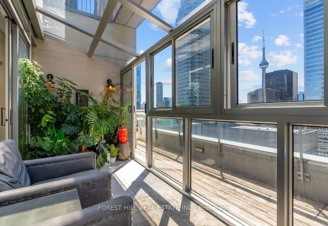 8 Colborne Street, Unit PH2701 thumbnail 33