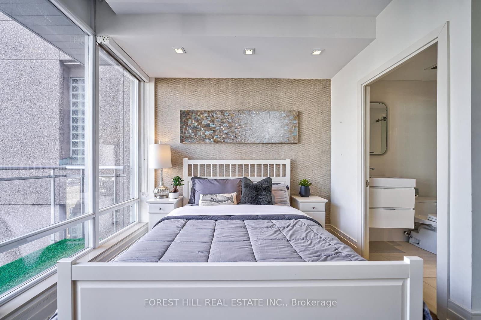 8 Colborne Street, Unit Ph2701 thumbnail 23