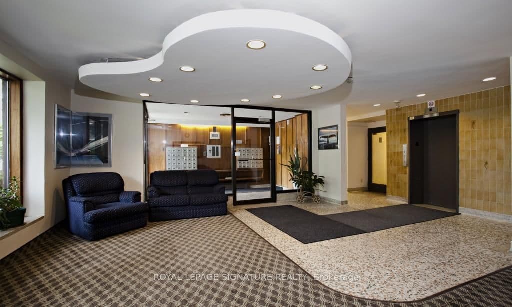 2 Grandstand Place, Unit 203 thumbnail 11