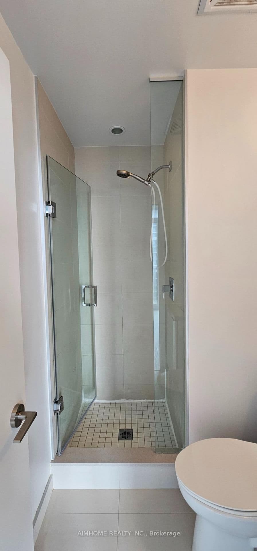 8 Eglinton Avenue E, Unit 1711 thumbnail 7