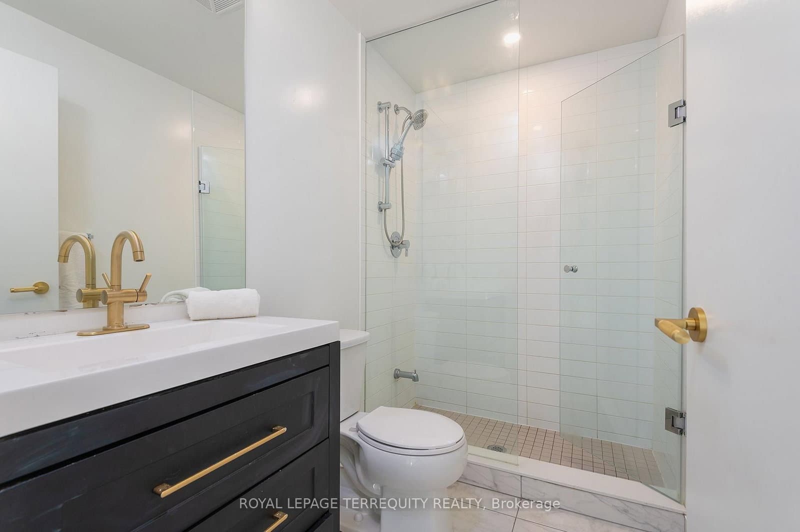 49 East Liberty Street, Unit 1802 thumbnail 21