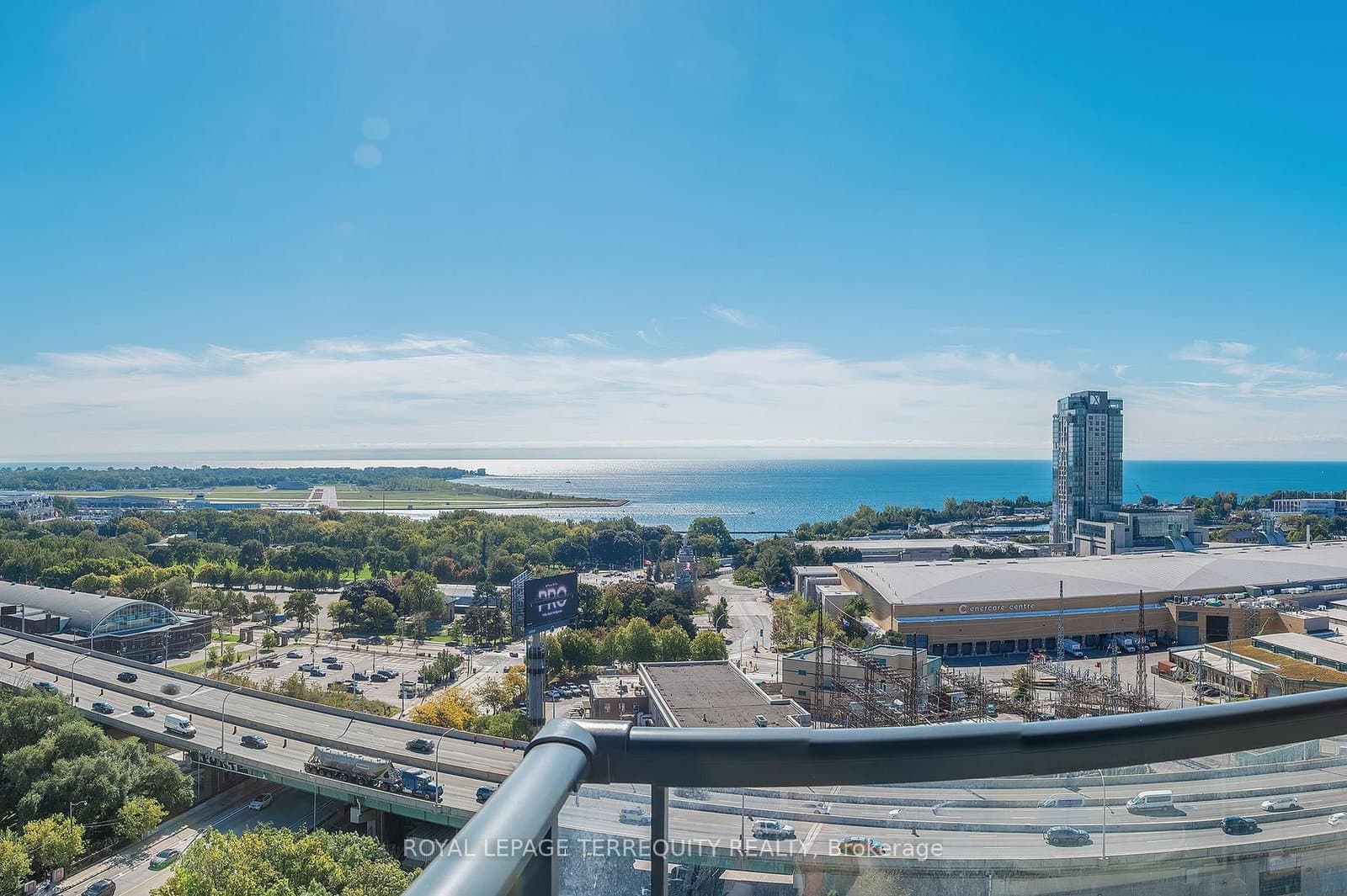 49 East Liberty Street, Unit 1802 thumbnail 27