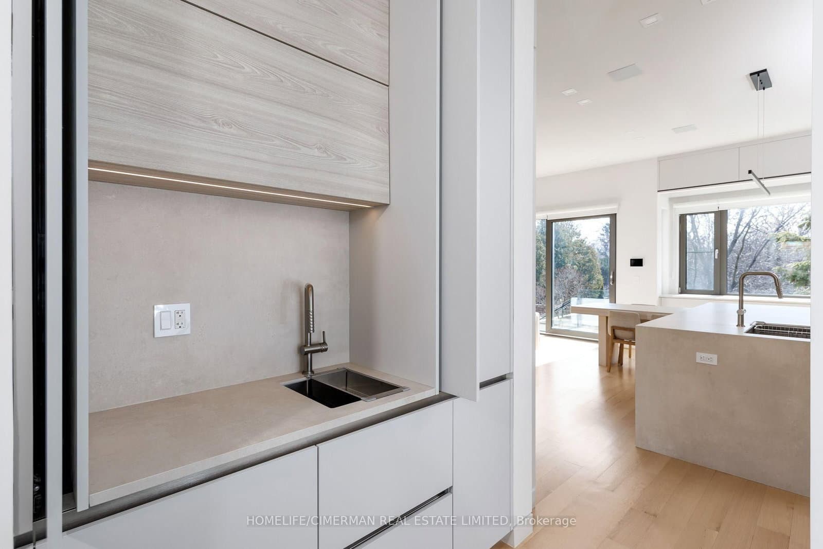 21 Farrell Avenue thumbnail 19