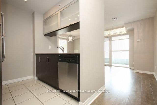 275 Yorkland Road, Unit 910 thumbnail 12