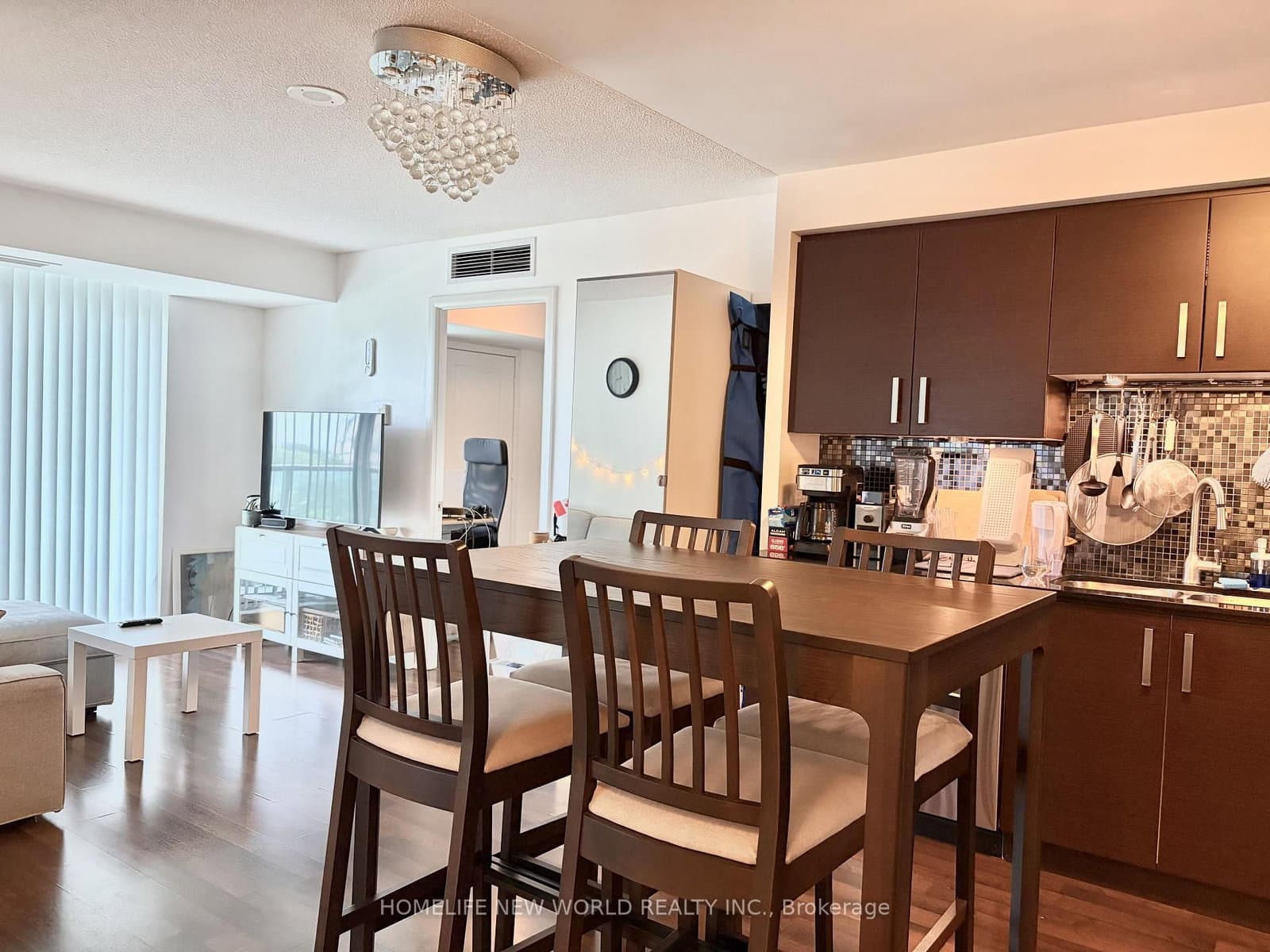 17 Anndale Drive, Unit 905 thumbnail 3