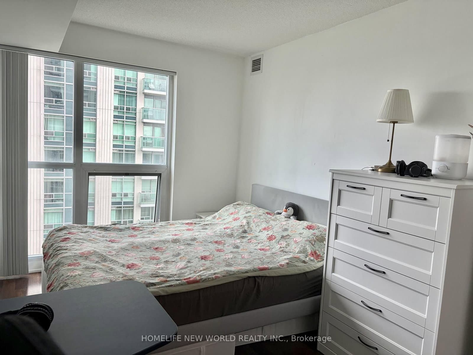 17 Anndale Drive, Unit 905 thumbnail 4