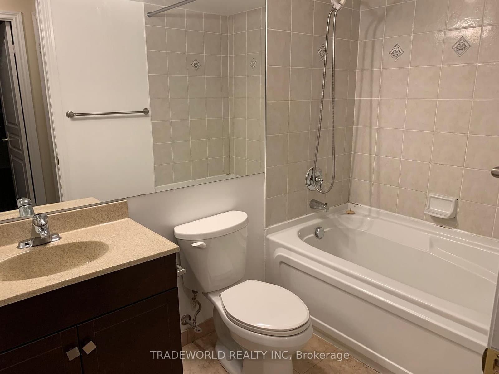 5 Northtown Way, Unit 1714 thumbnail 8