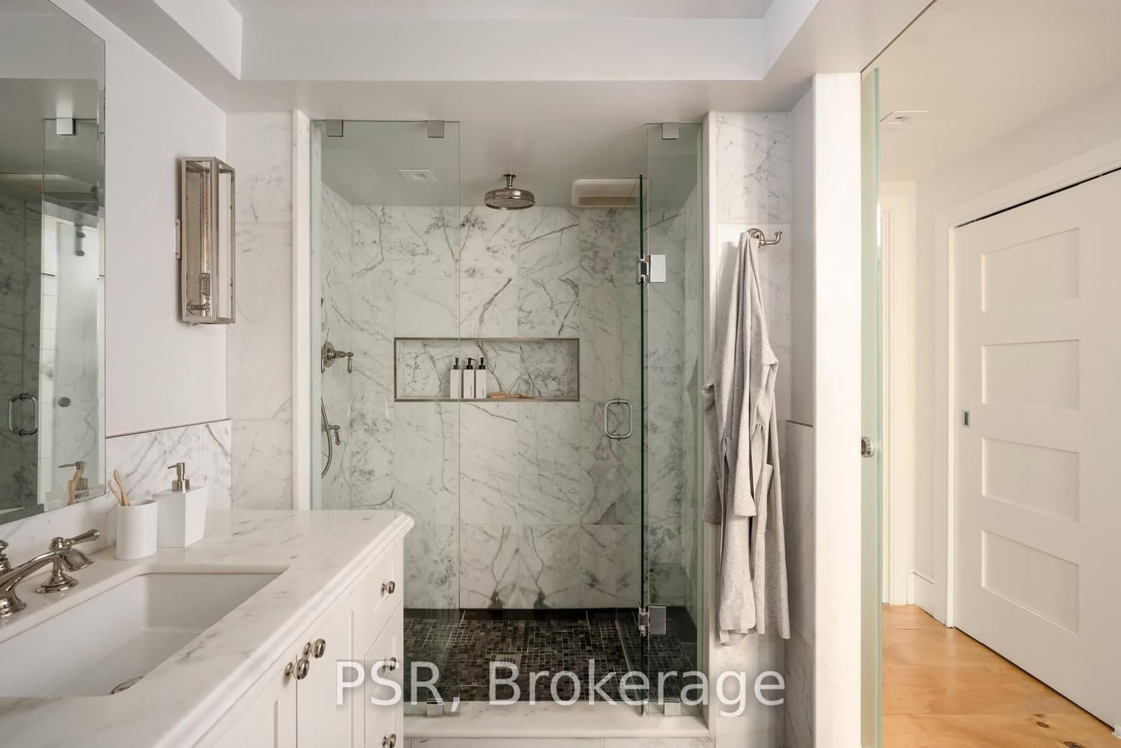 20 Brockton Avenue, Unit 8 thumbnail 14