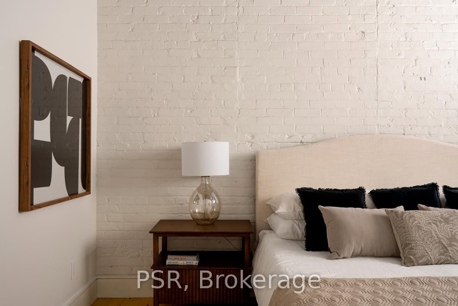 20 Brockton Avenue, Unit 8 thumbnail 17