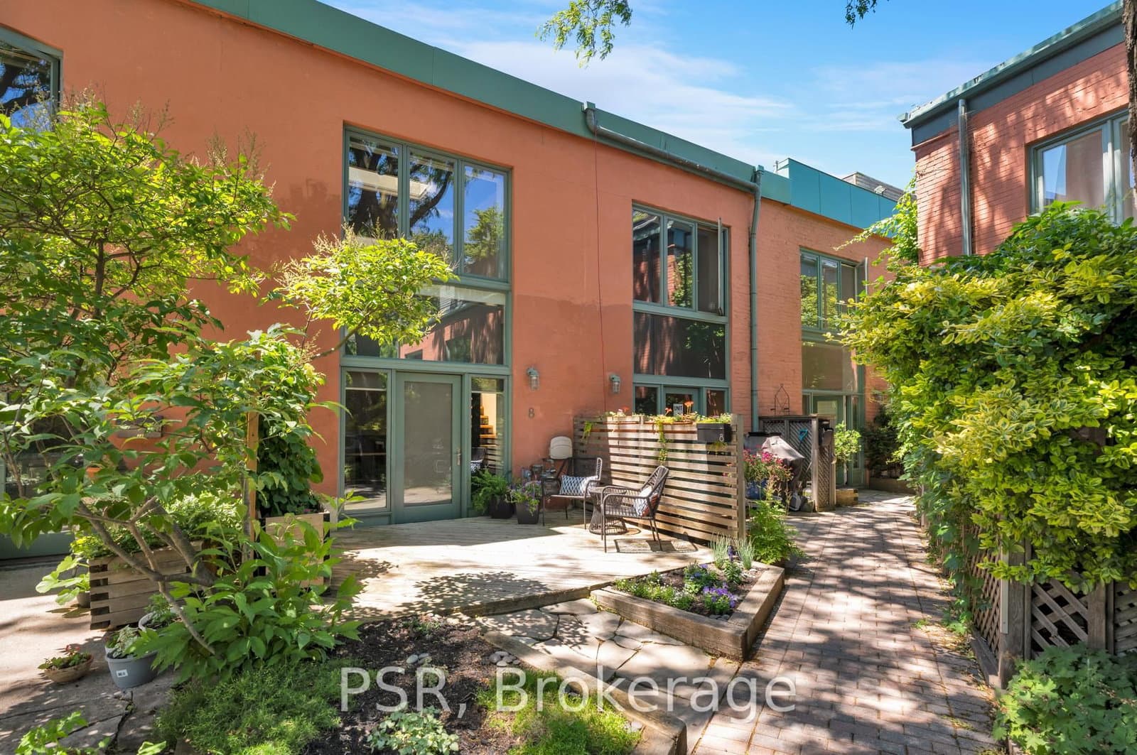20 Brockton Avenue, Unit 8 thumbnail 38
