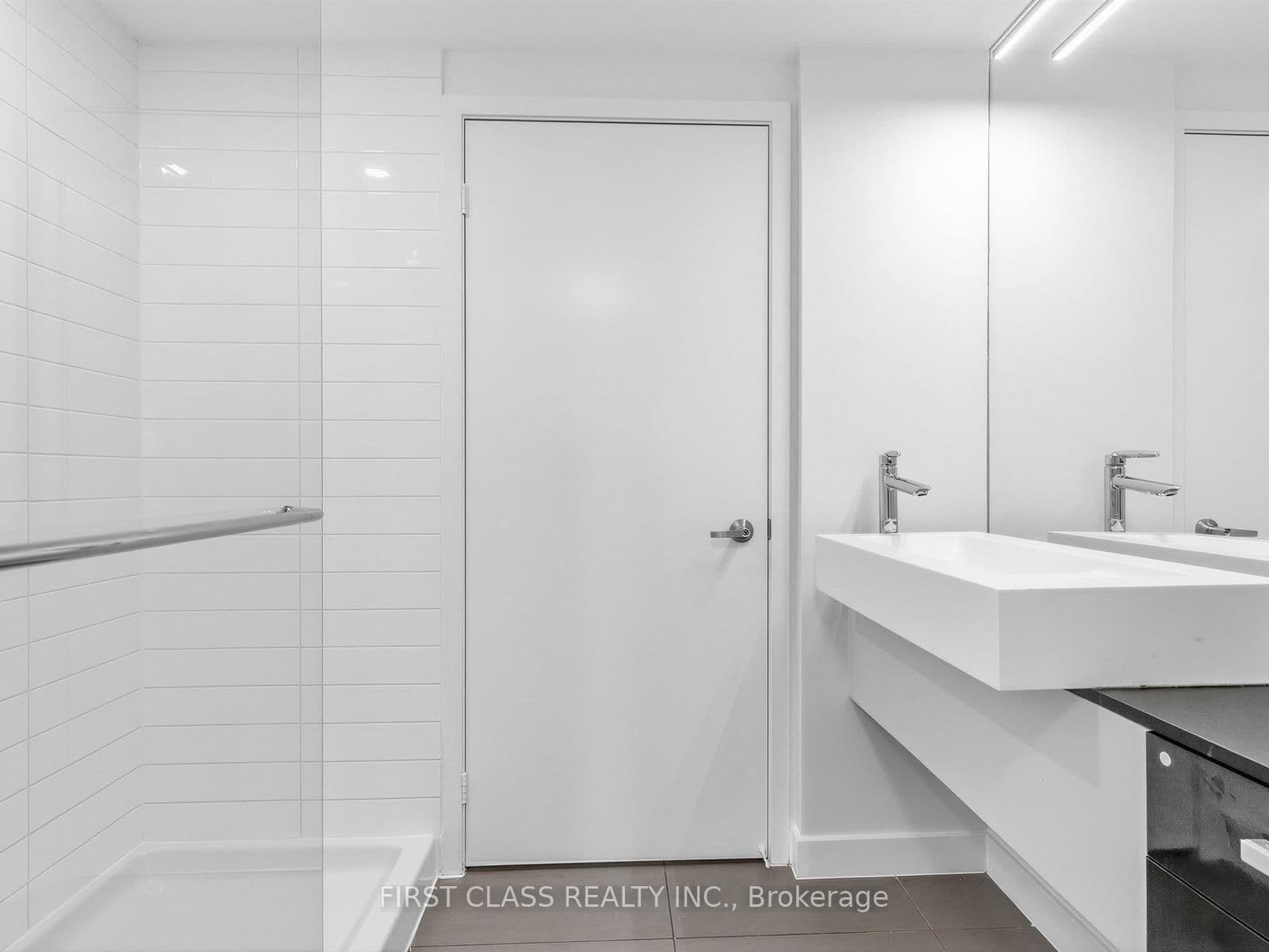 38 Dan Leckie Way, Unit 715 thumbnail 17