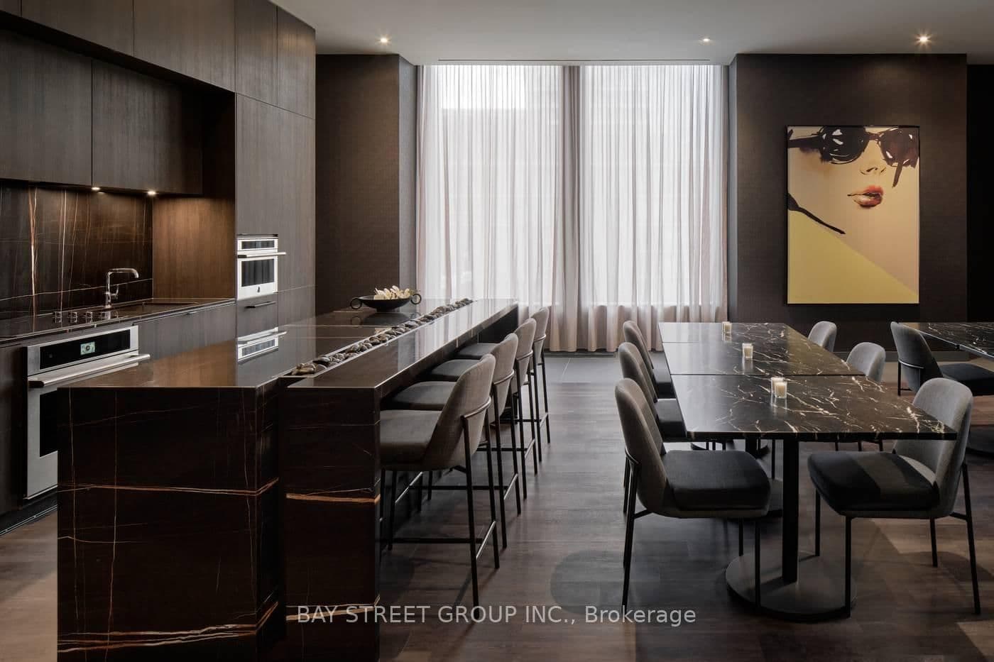 11 Yorkville Avenue, Unit 6006 thumbnail 22