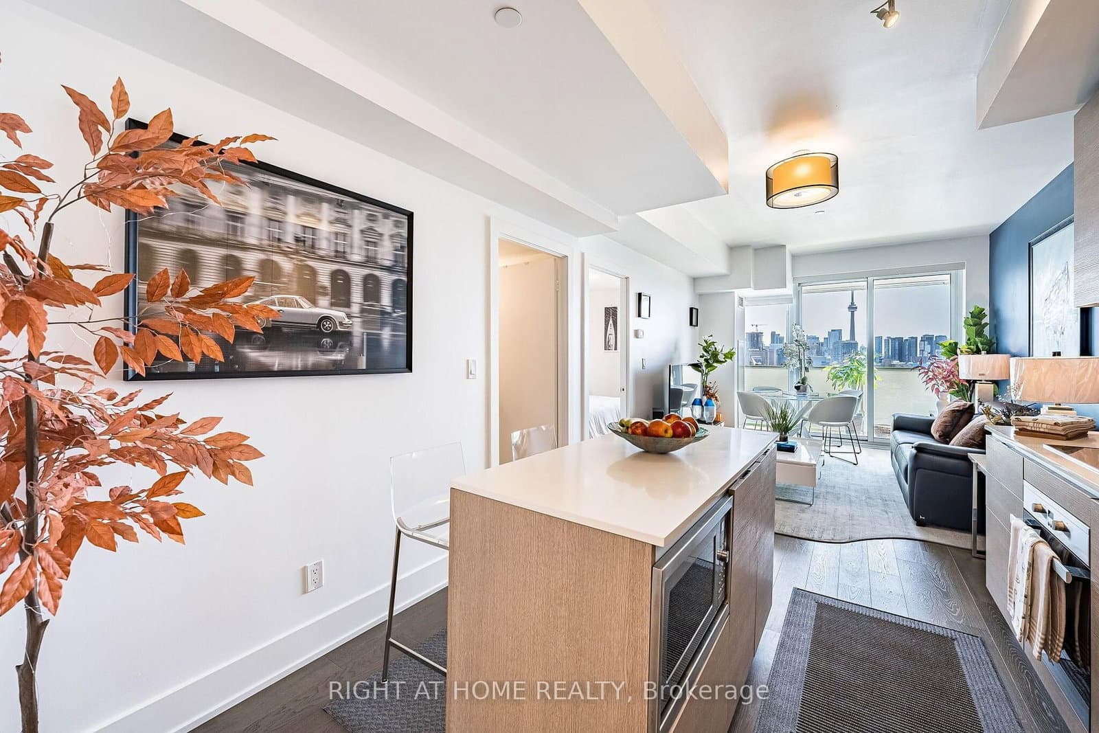 200 W Bloor Street W, Unit 1604 thumbnail 10