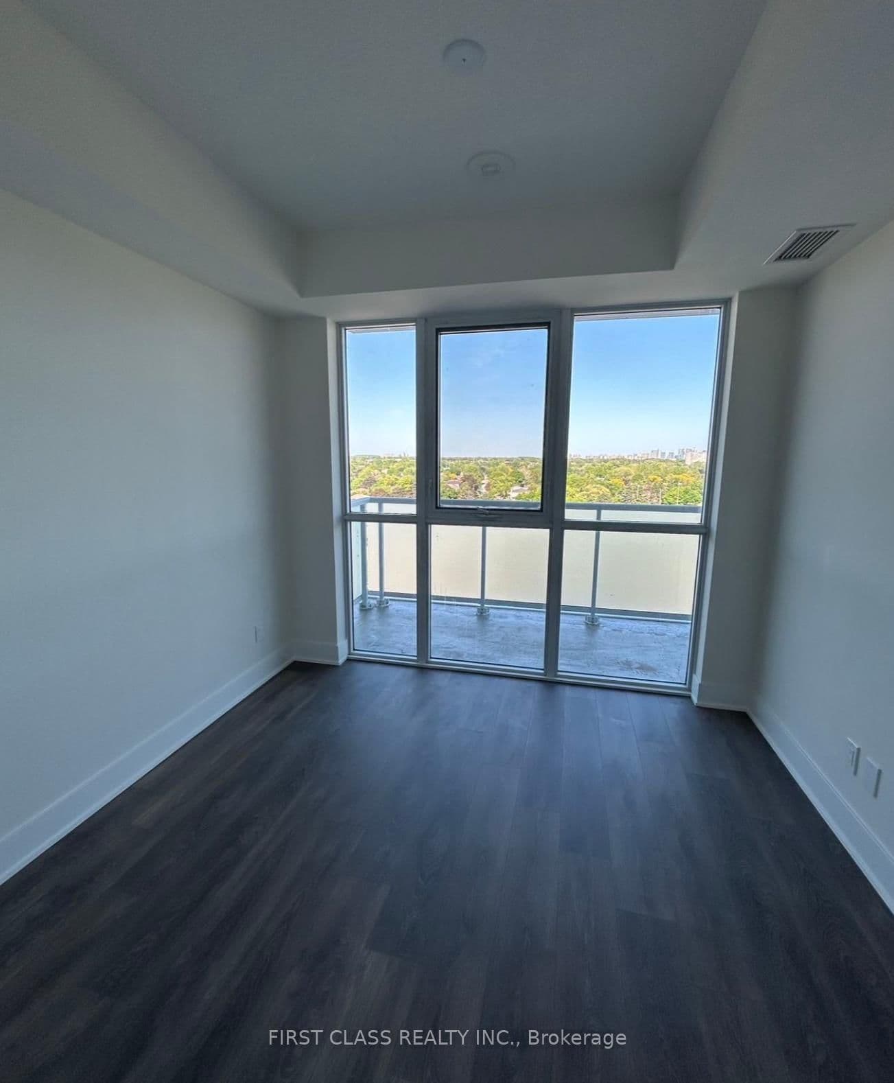 188 Fairview Mall Drive, Unit 1010 thumbnail 5