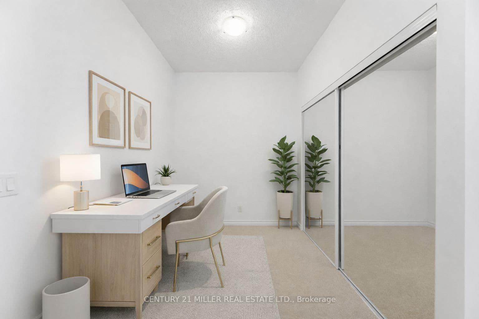35 Saranac Boulevard, Unit Ph08 thumbnail 12