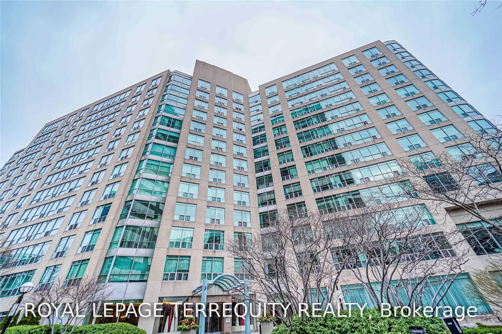 942 Yonge Street, Unit 319 - Image 1