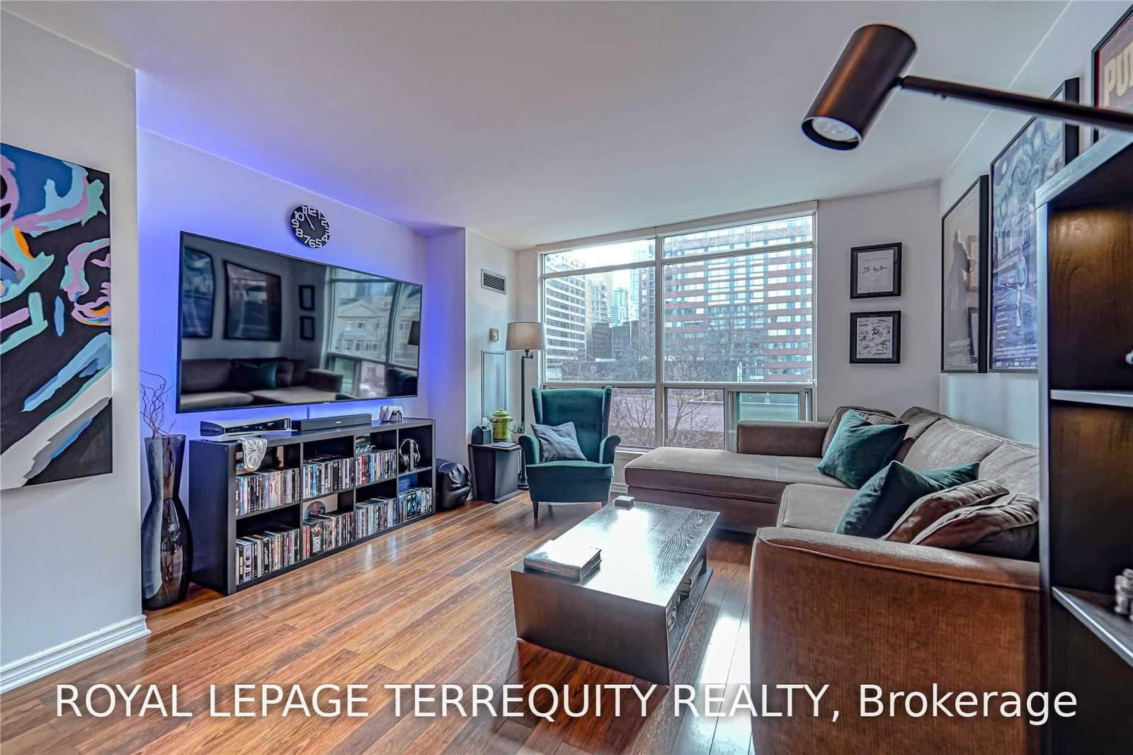 942 Yonge Street, Unit 319 thumbnail 13