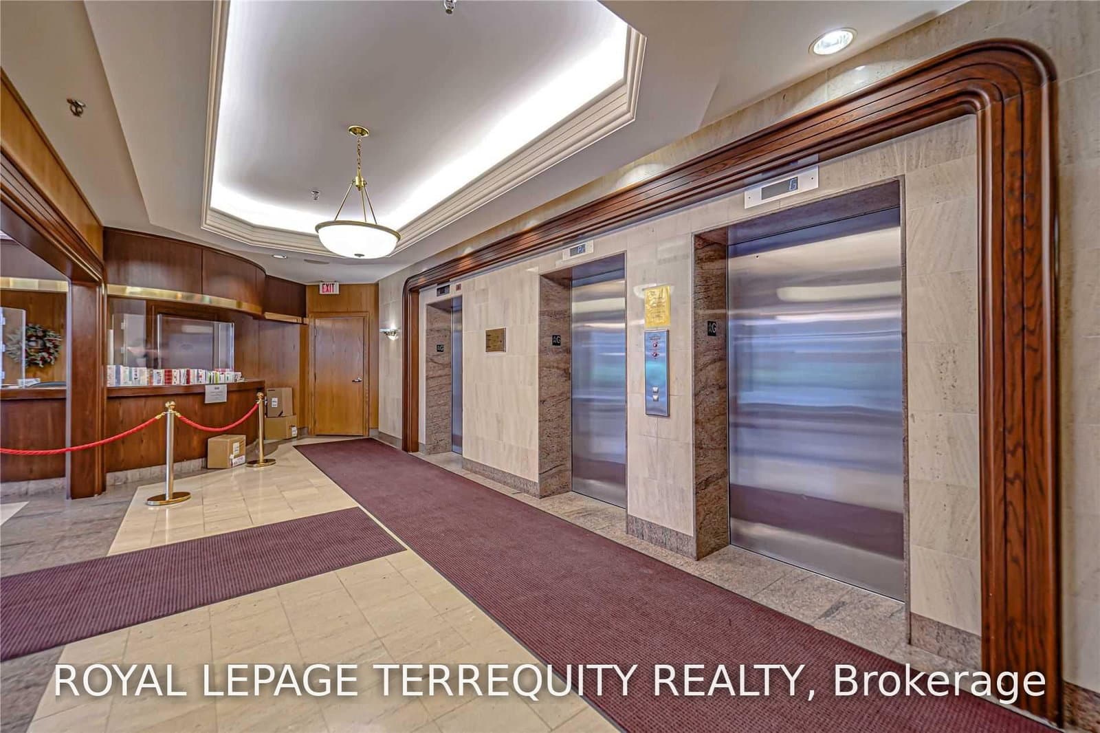 942 Yonge Street, Unit 319 thumbnail 39
