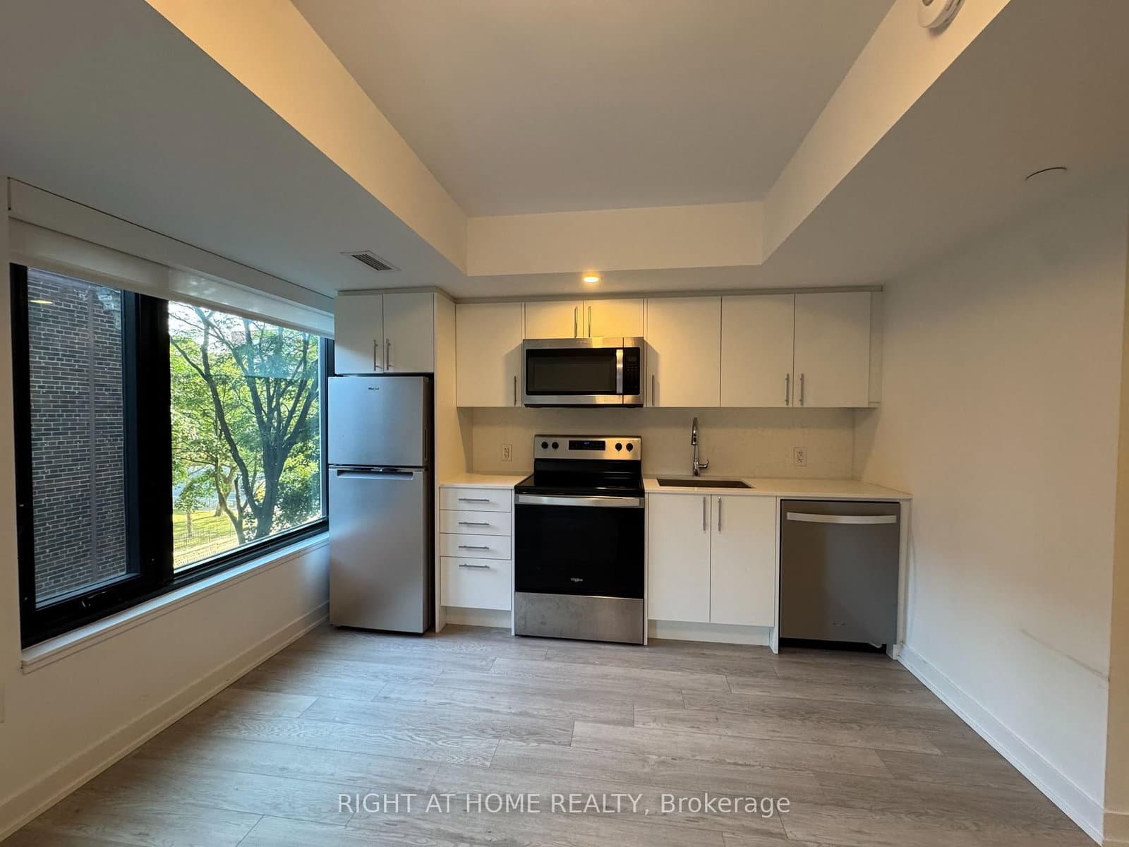 3 Strathgowan Avenue, Unit 326 thumbnail 14