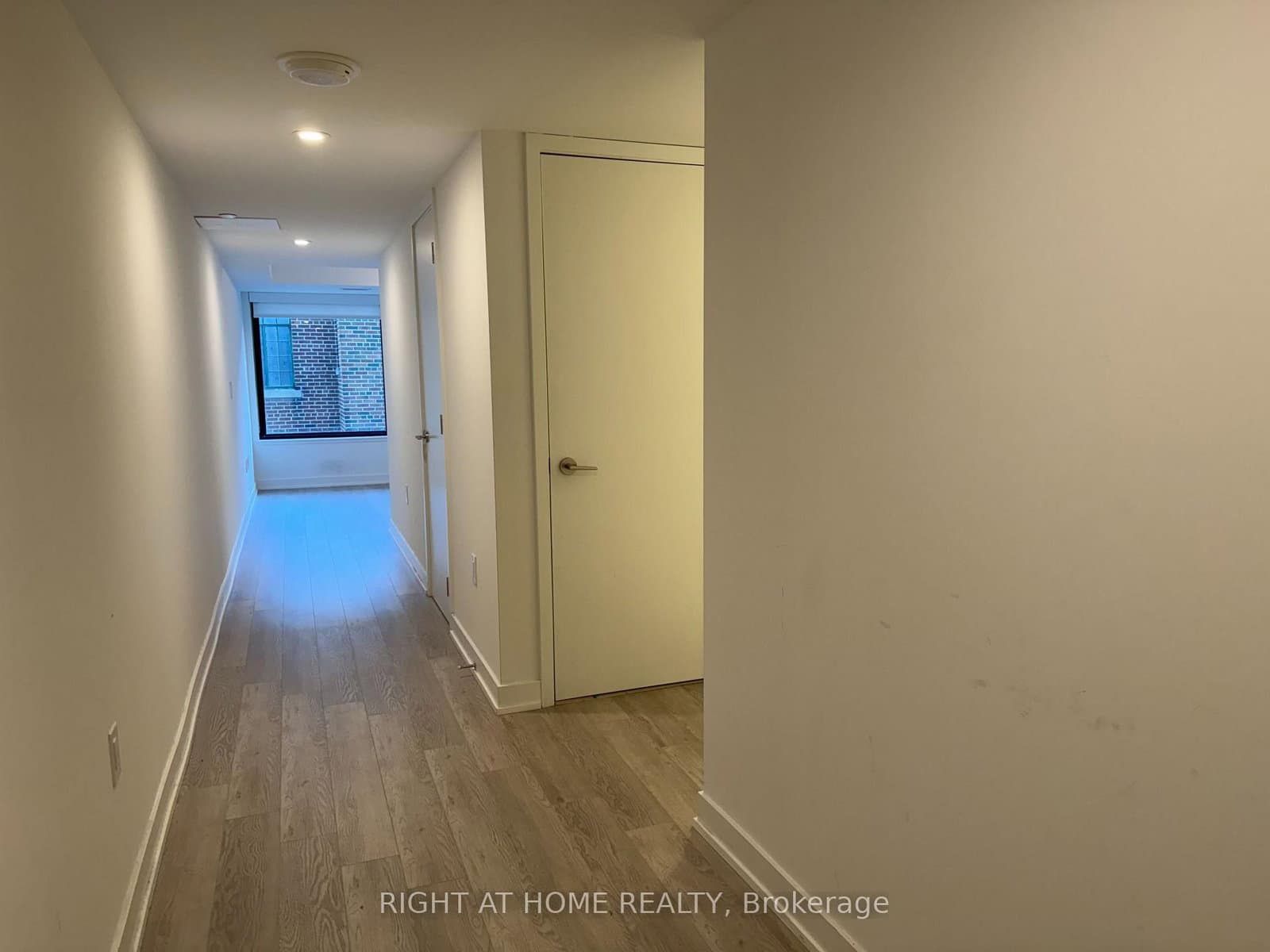 3 Strathgowan Avenue, Unit 326 thumbnail 17