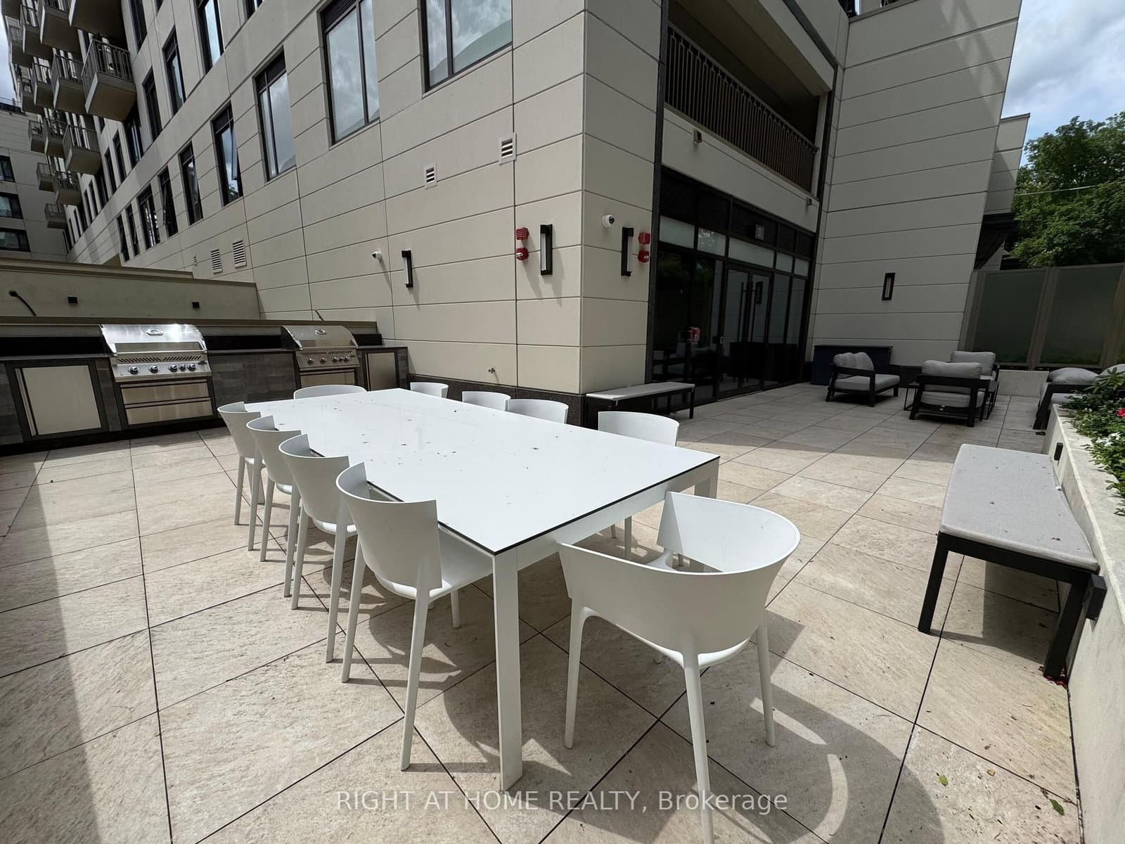 3 Strathgowan Avenue, Unit 326 thumbnail 24