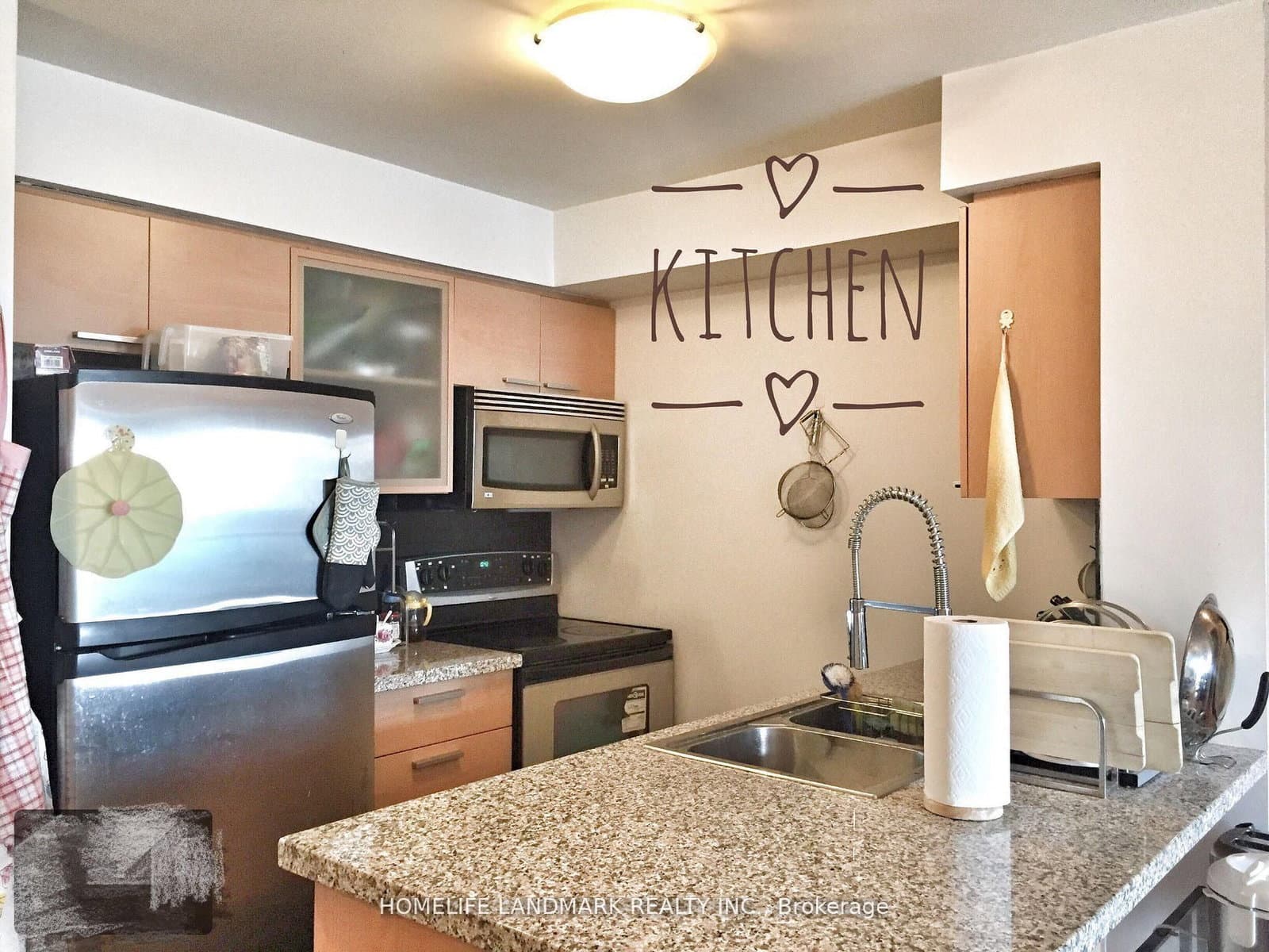 16 Harrison Garden Boulevard, Unit Lph08 thumbnail 3