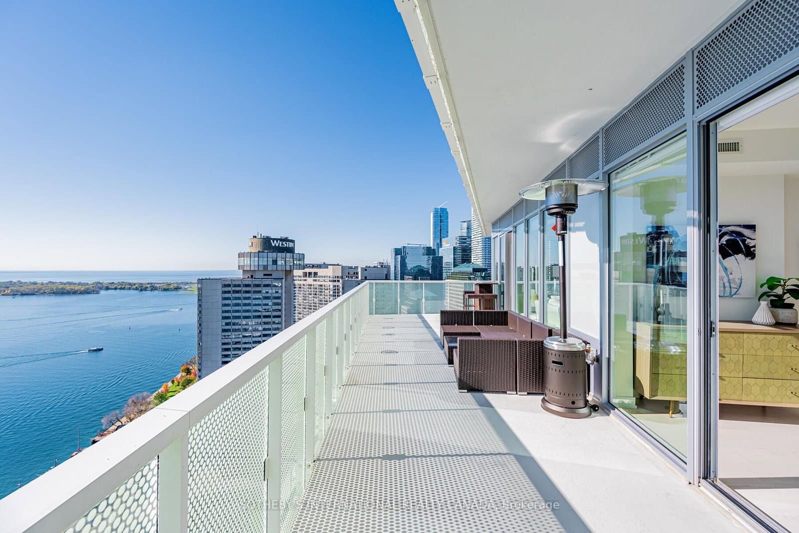 15 Queens Quay E, Unit 3403 thumbnail 21