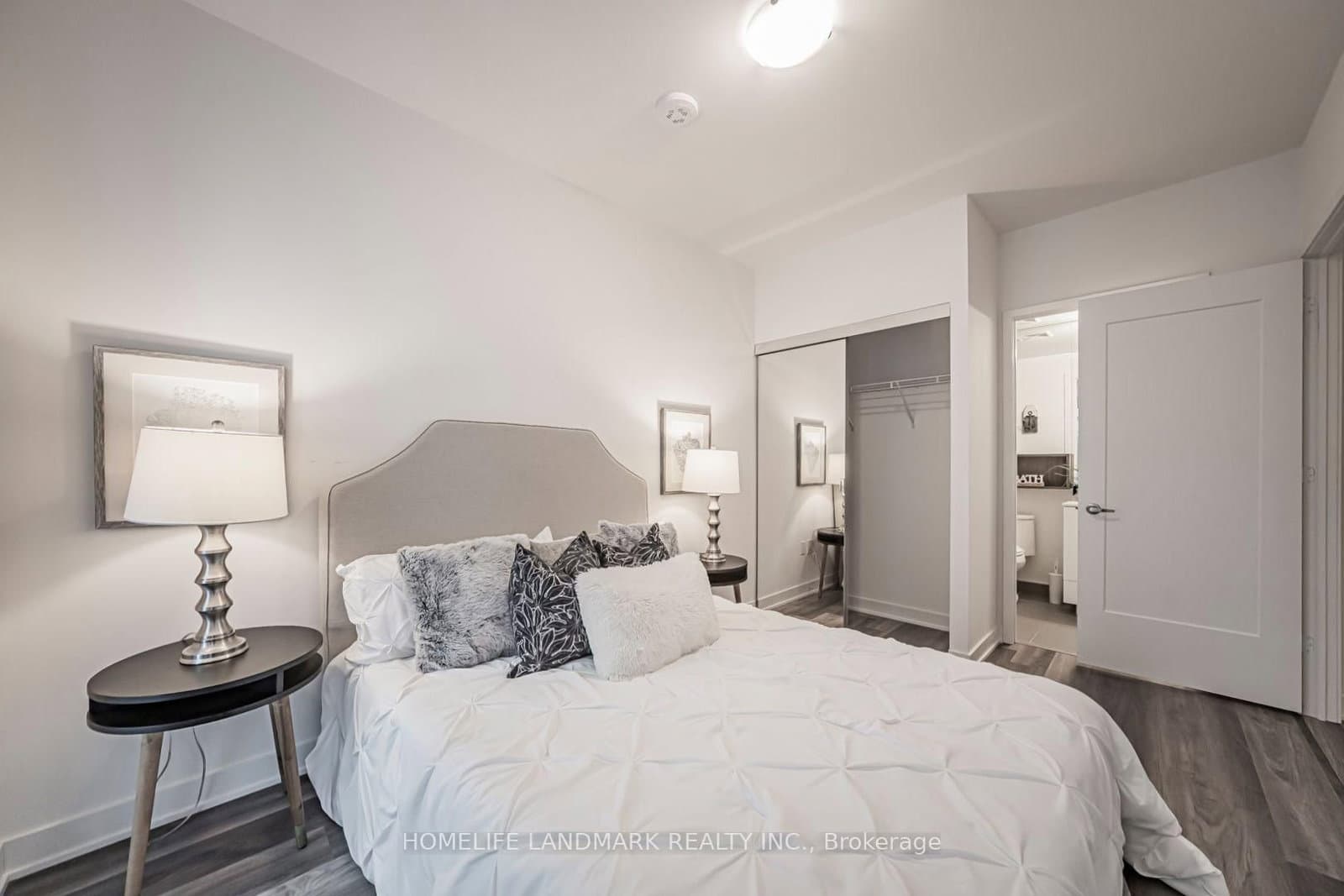 121 Lower Sherbourne Street, Unit TH-112 thumbnail 31