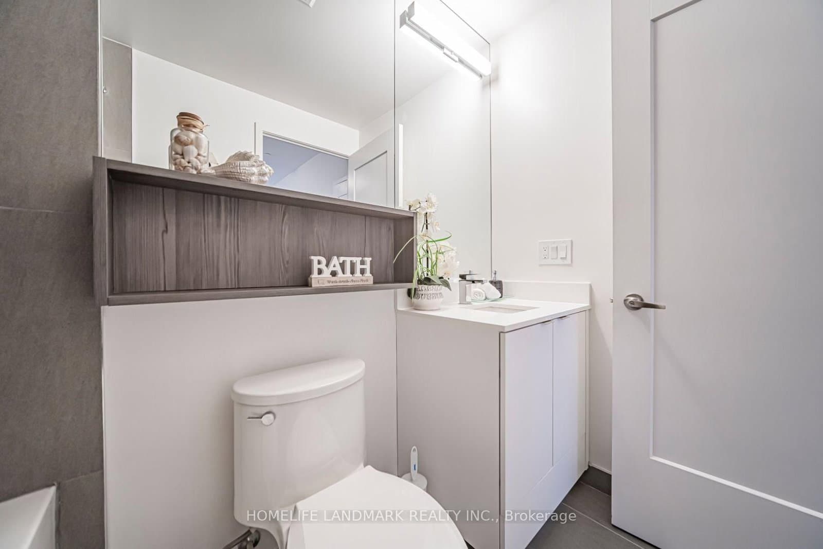 121 Lower Sherbourne Street, Unit TH-112 thumbnail 34