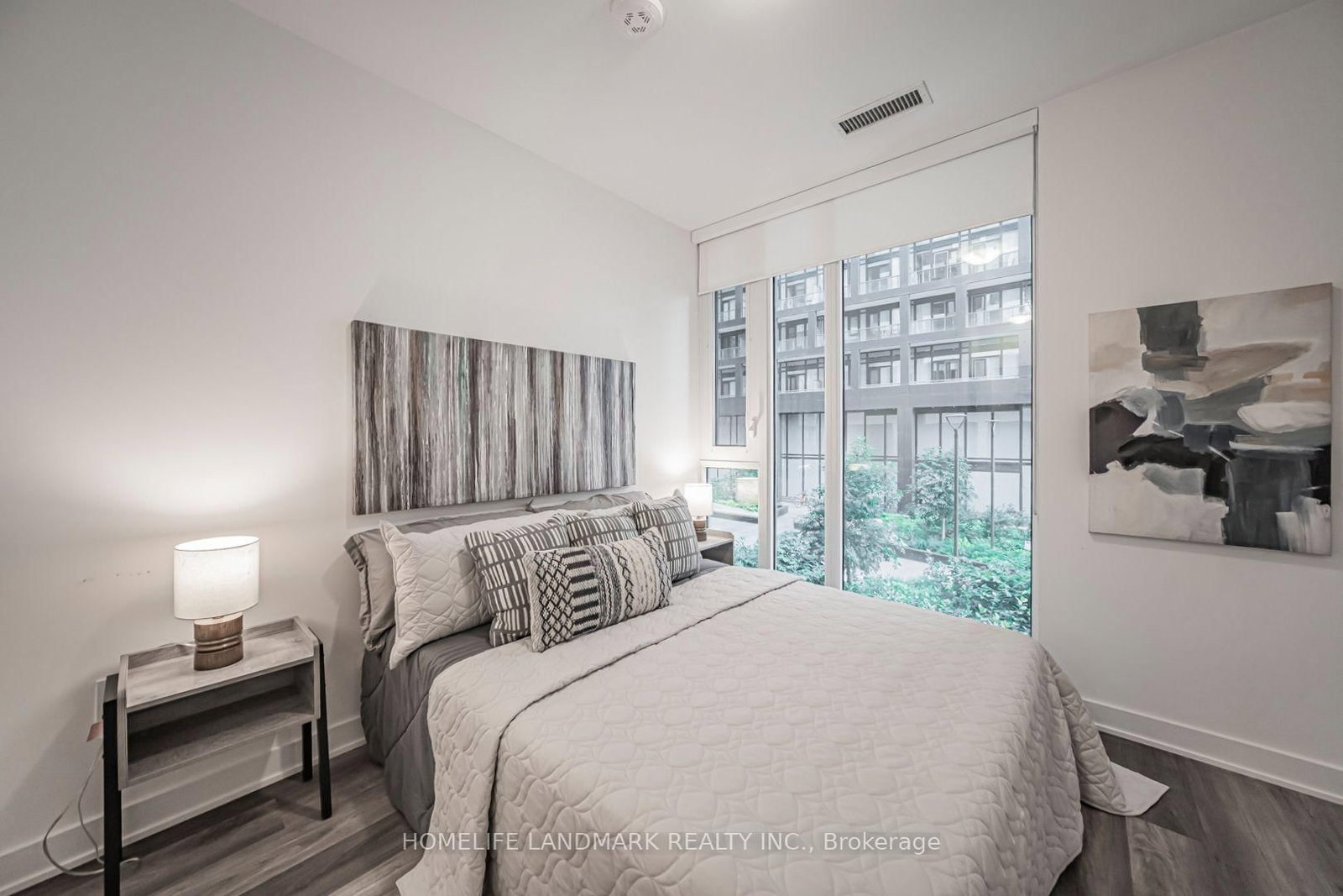121 Lower Sherbourne Street, Unit TH-112 thumbnail 36