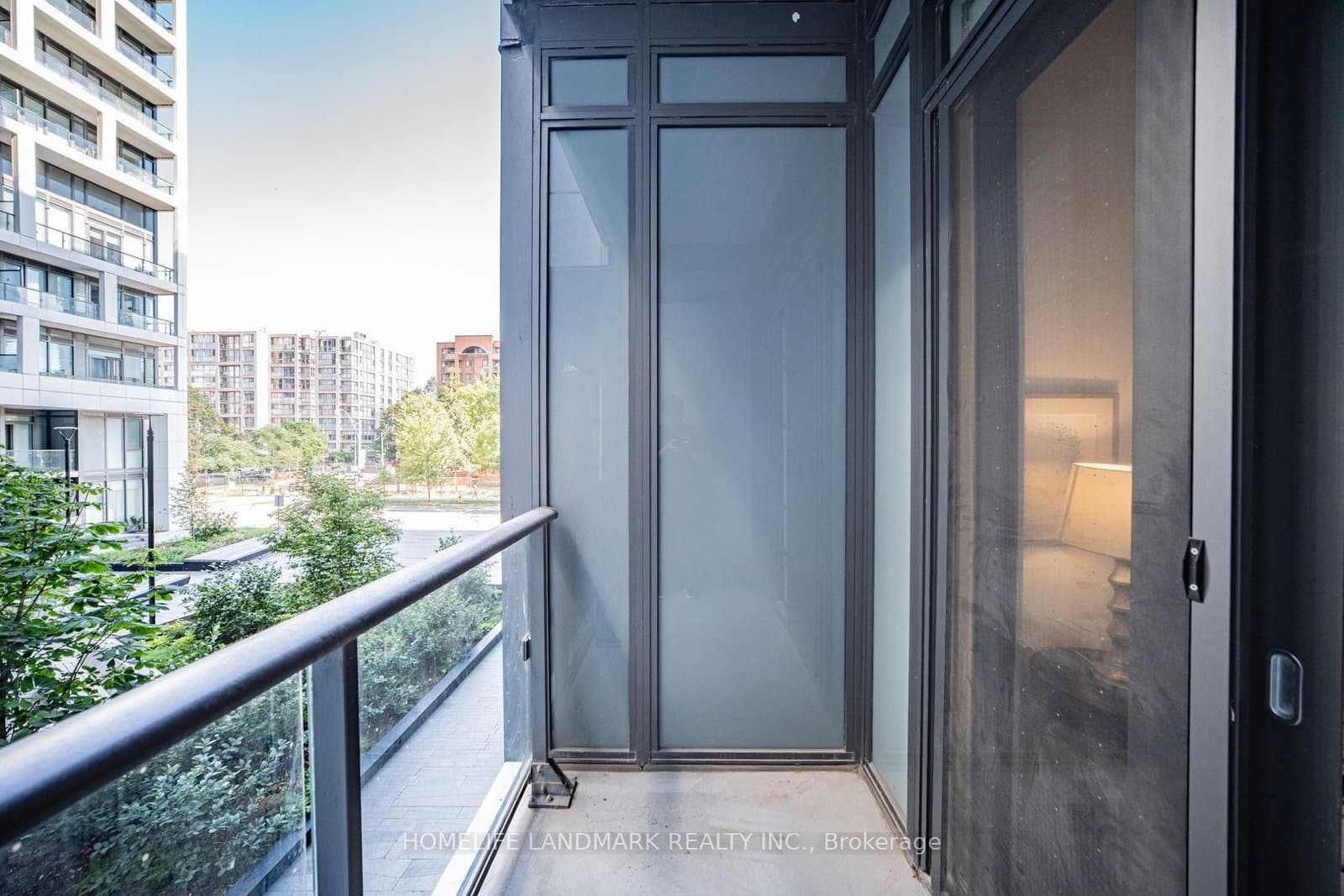121 Lower Sherbourne Street, Unit TH-112 thumbnail 6