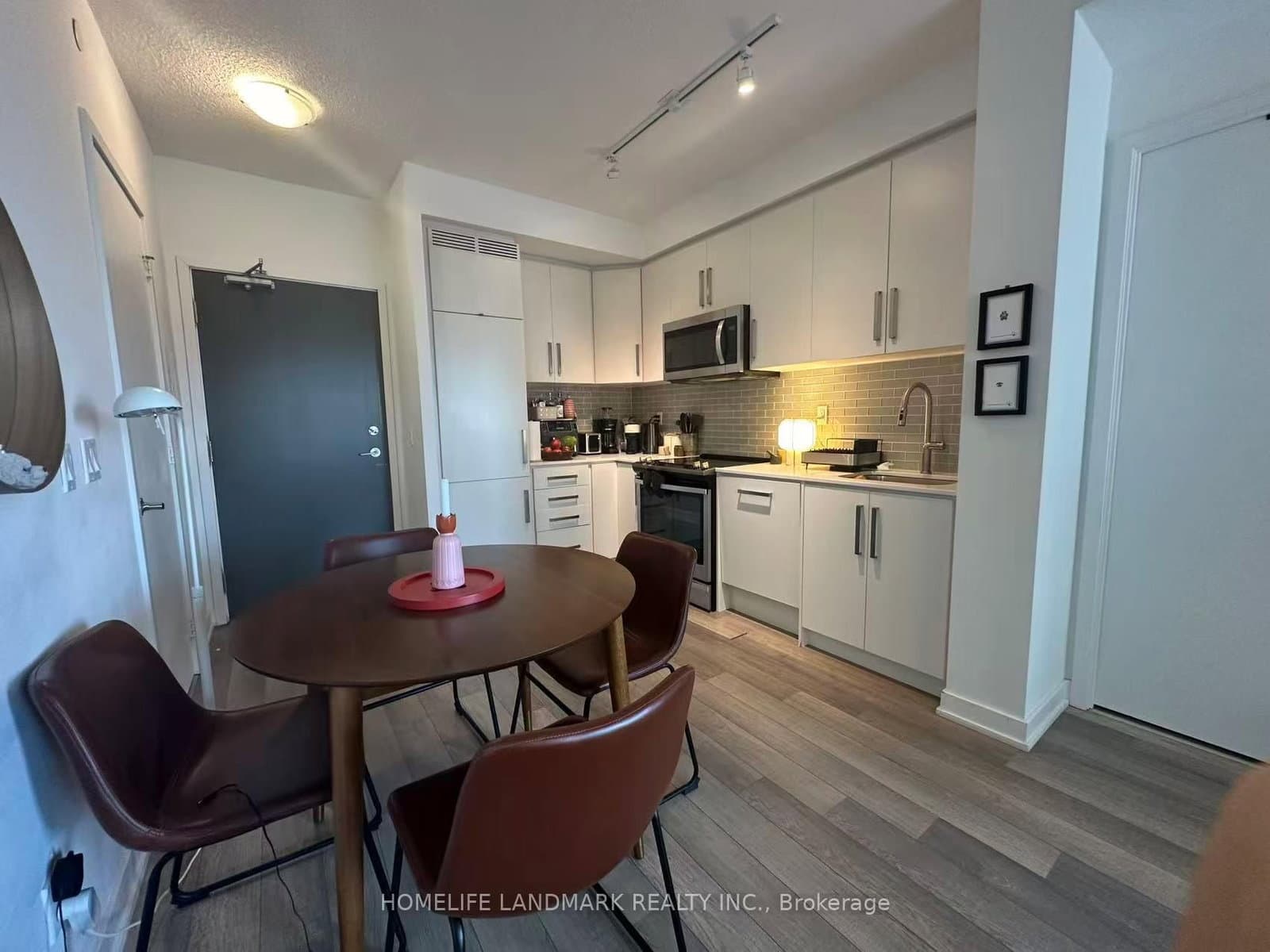 5180 Yonge Street, Unit 2807 thumbnail 2