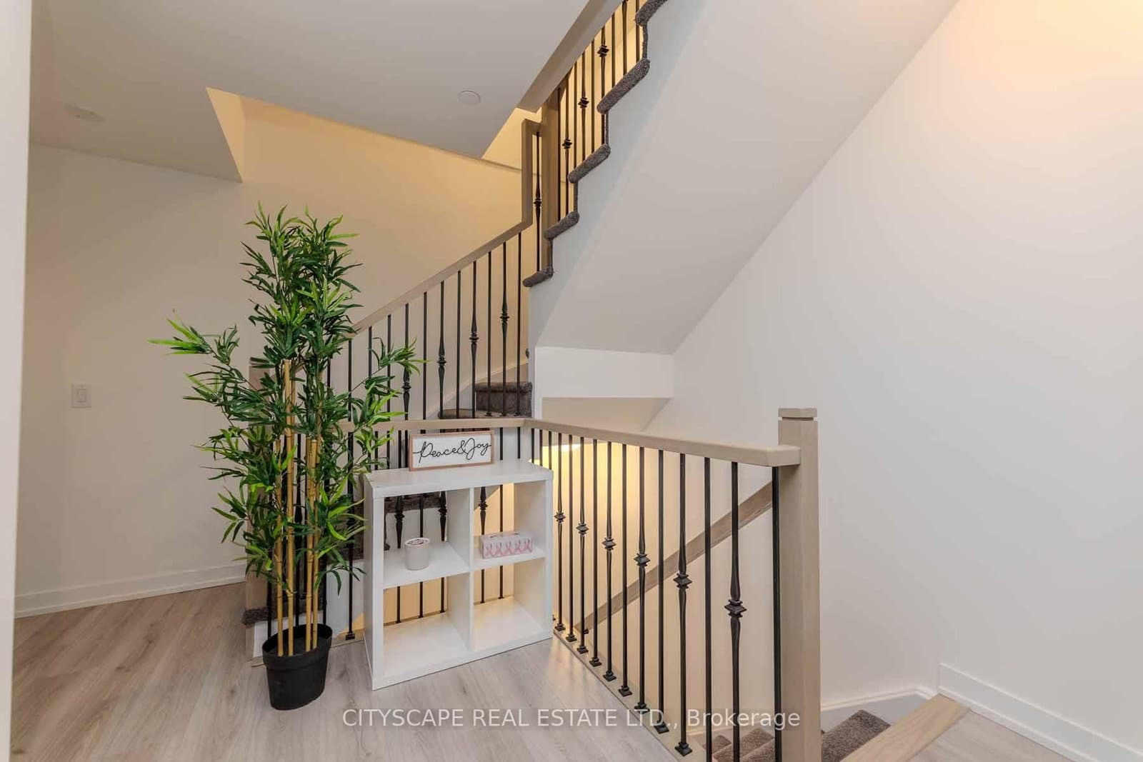 871 Sheppard Avenue W, Unit 46 thumbnail 15