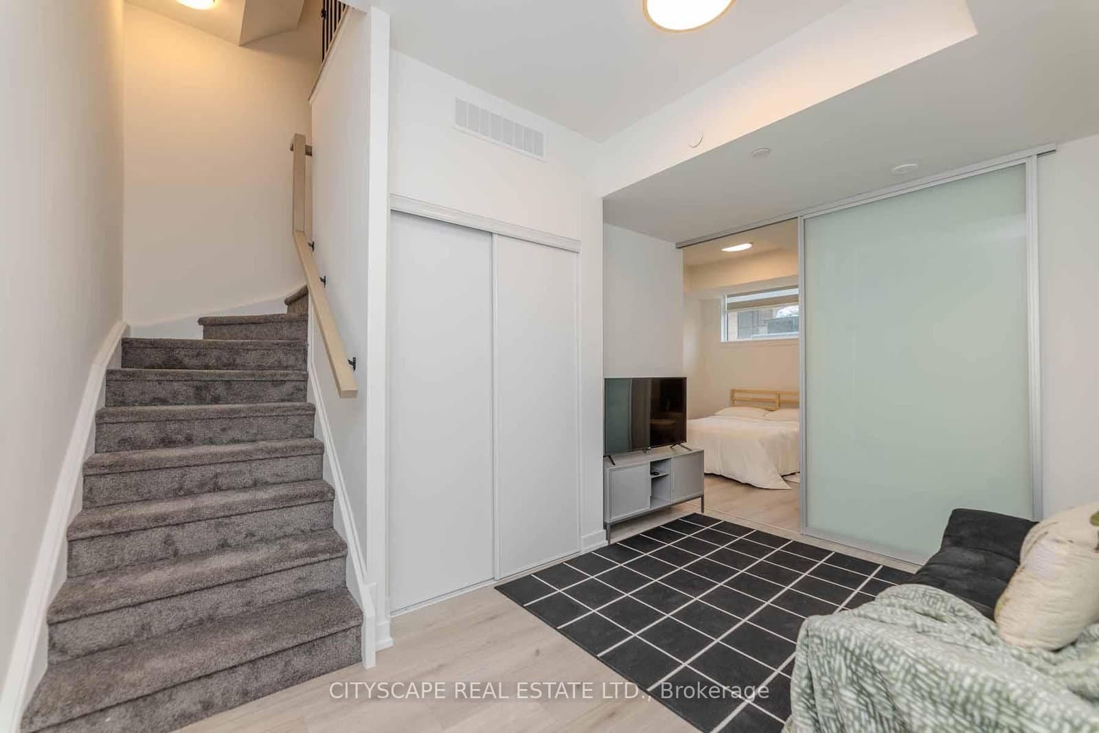 871 Sheppard Avenue W, Unit 46 thumbnail 38