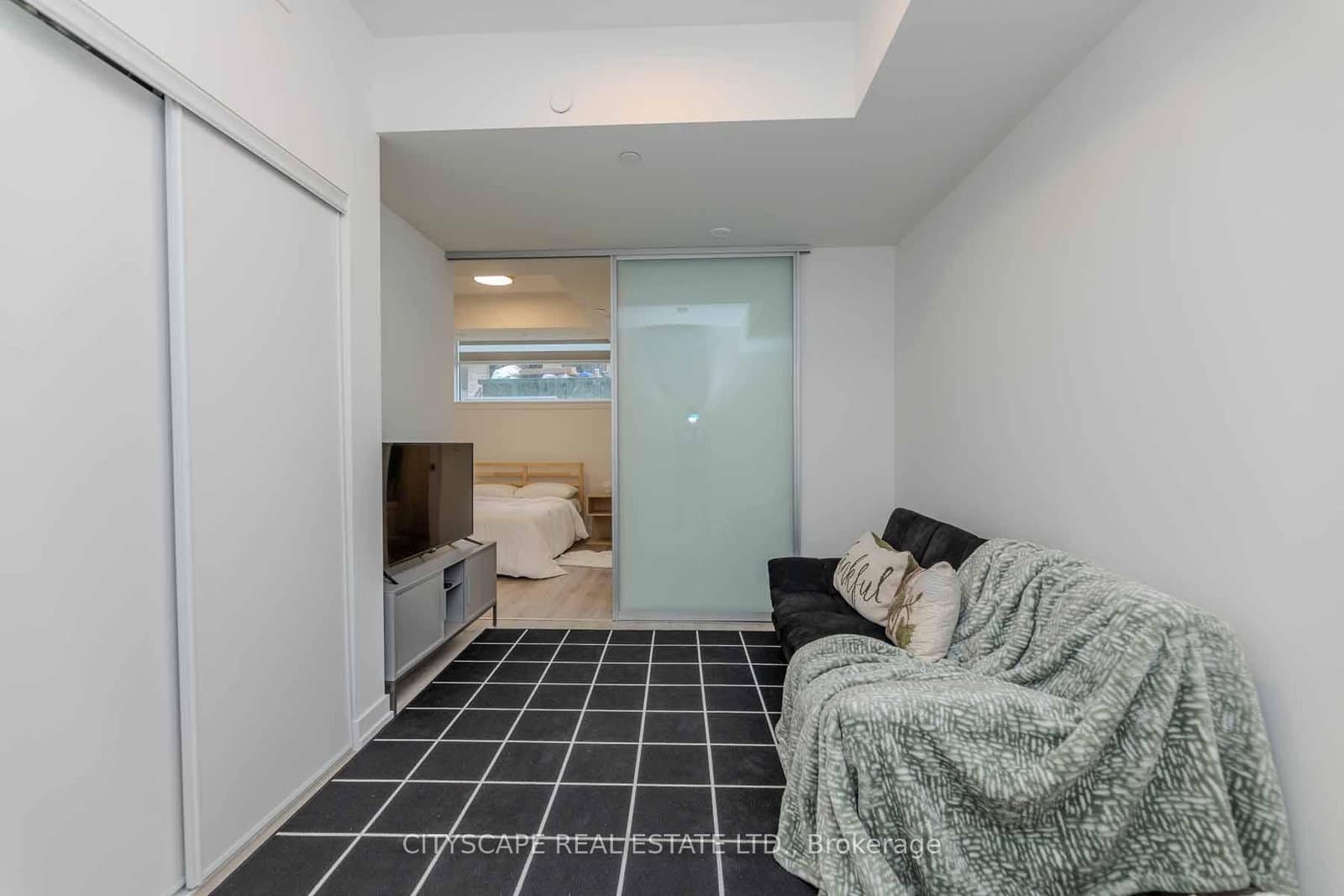 871 Sheppard Avenue W, Unit 46 thumbnail 40