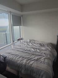 1 Bloor Street E, Unit 6310 thumbnail 12