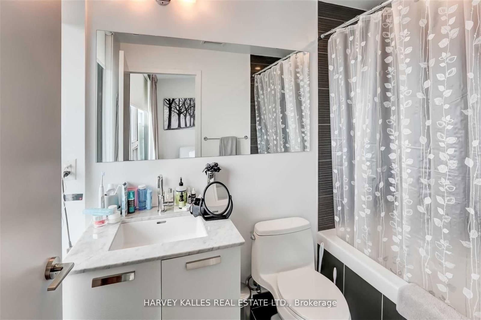 1815 Yonge Street, Unit 2502 thumbnail 24