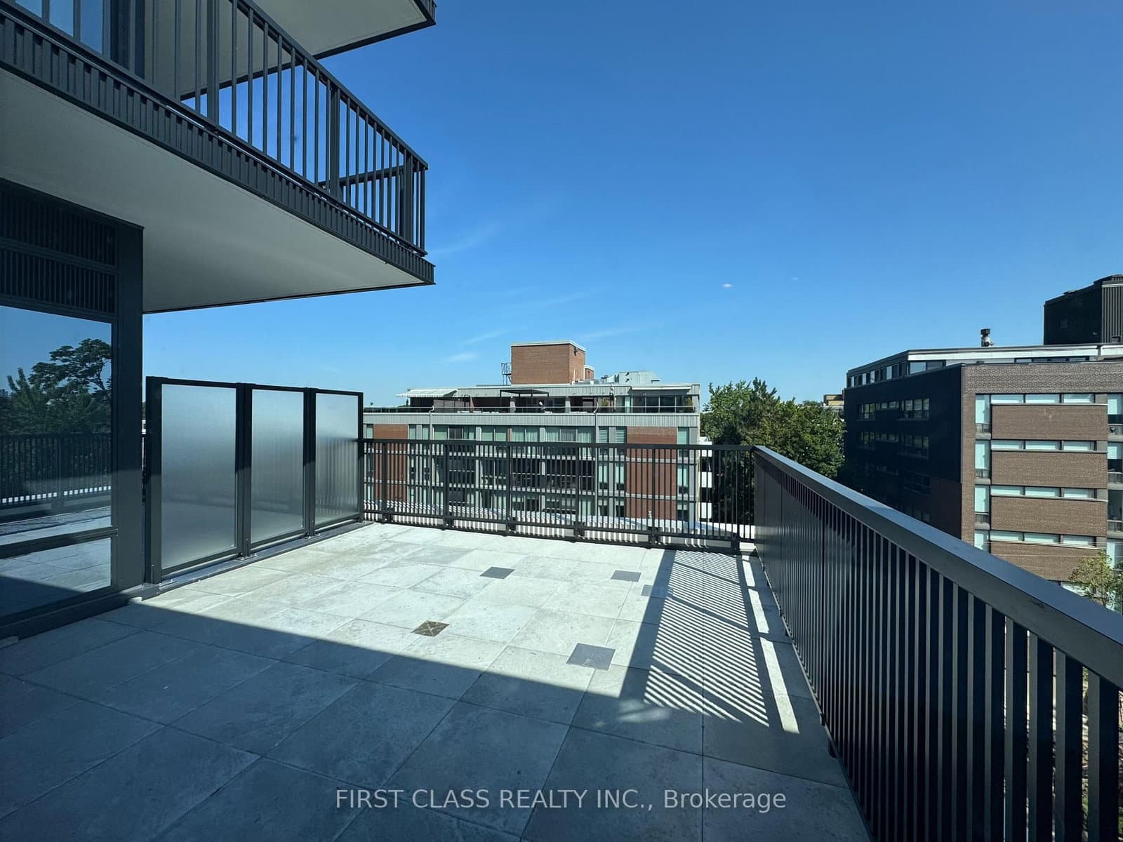 91 Montclair Avenue, Unit 822 thumbnail 3