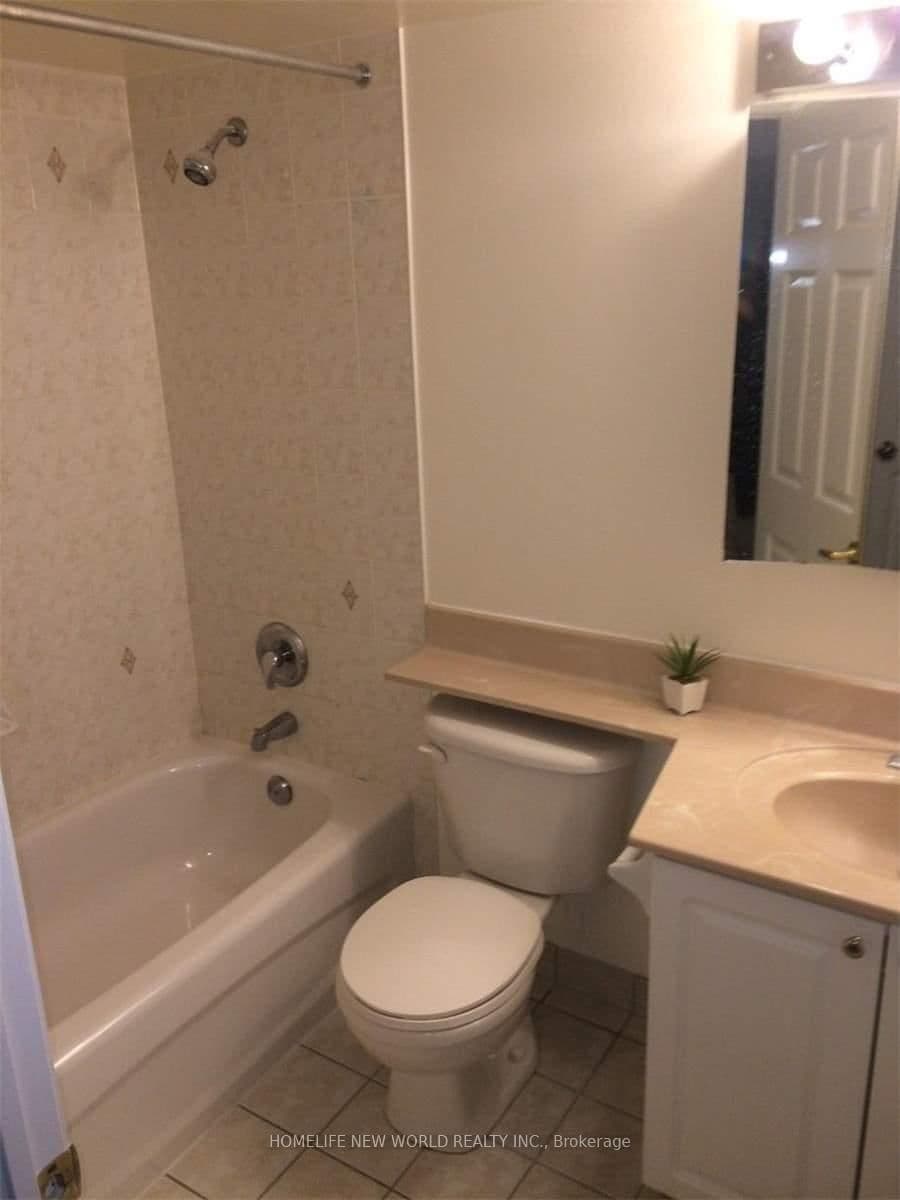 26 Olive Avenue, Unit 203 thumbnail 5