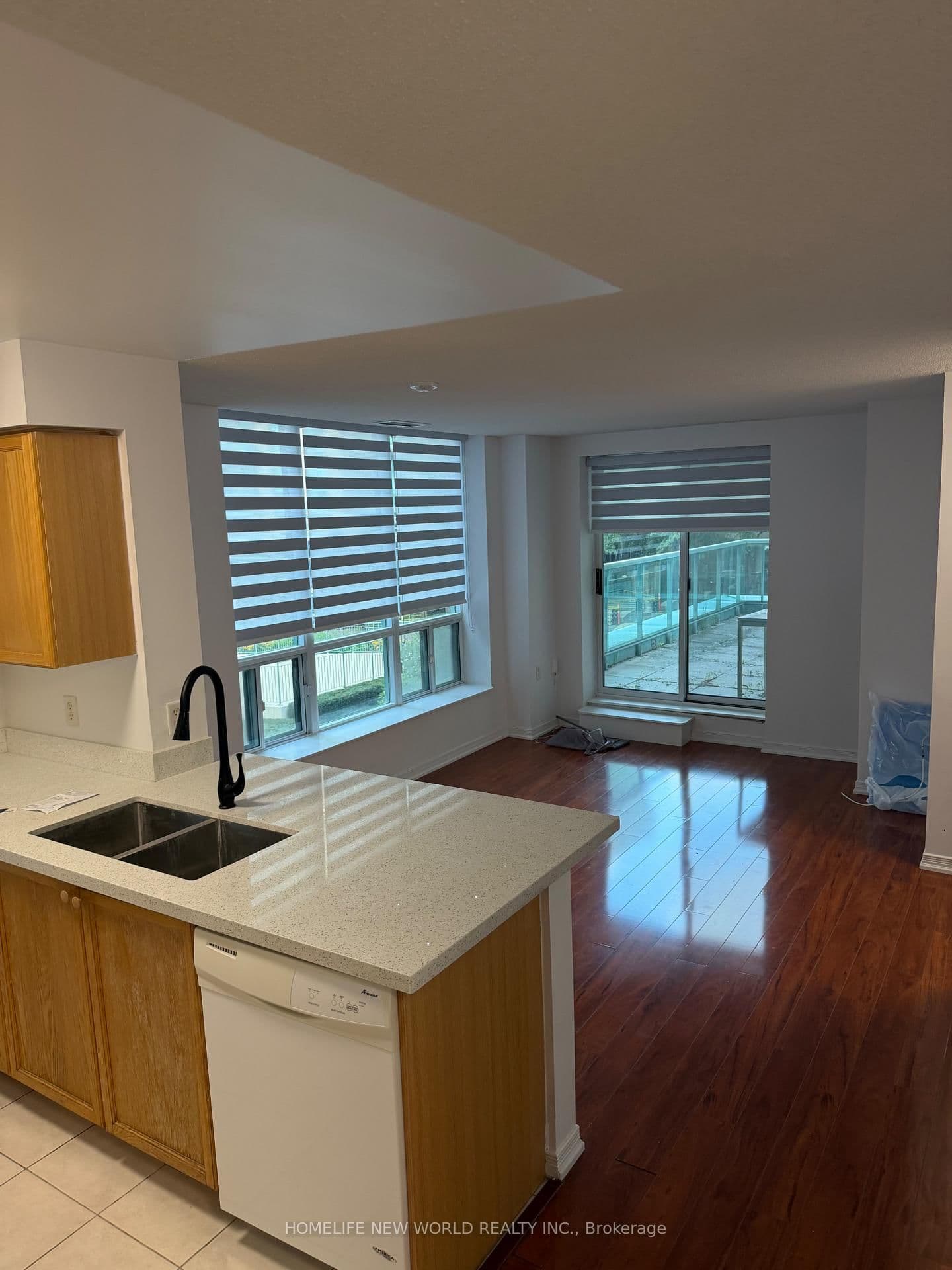 26 Olive Avenue, Unit 203 thumbnail 6