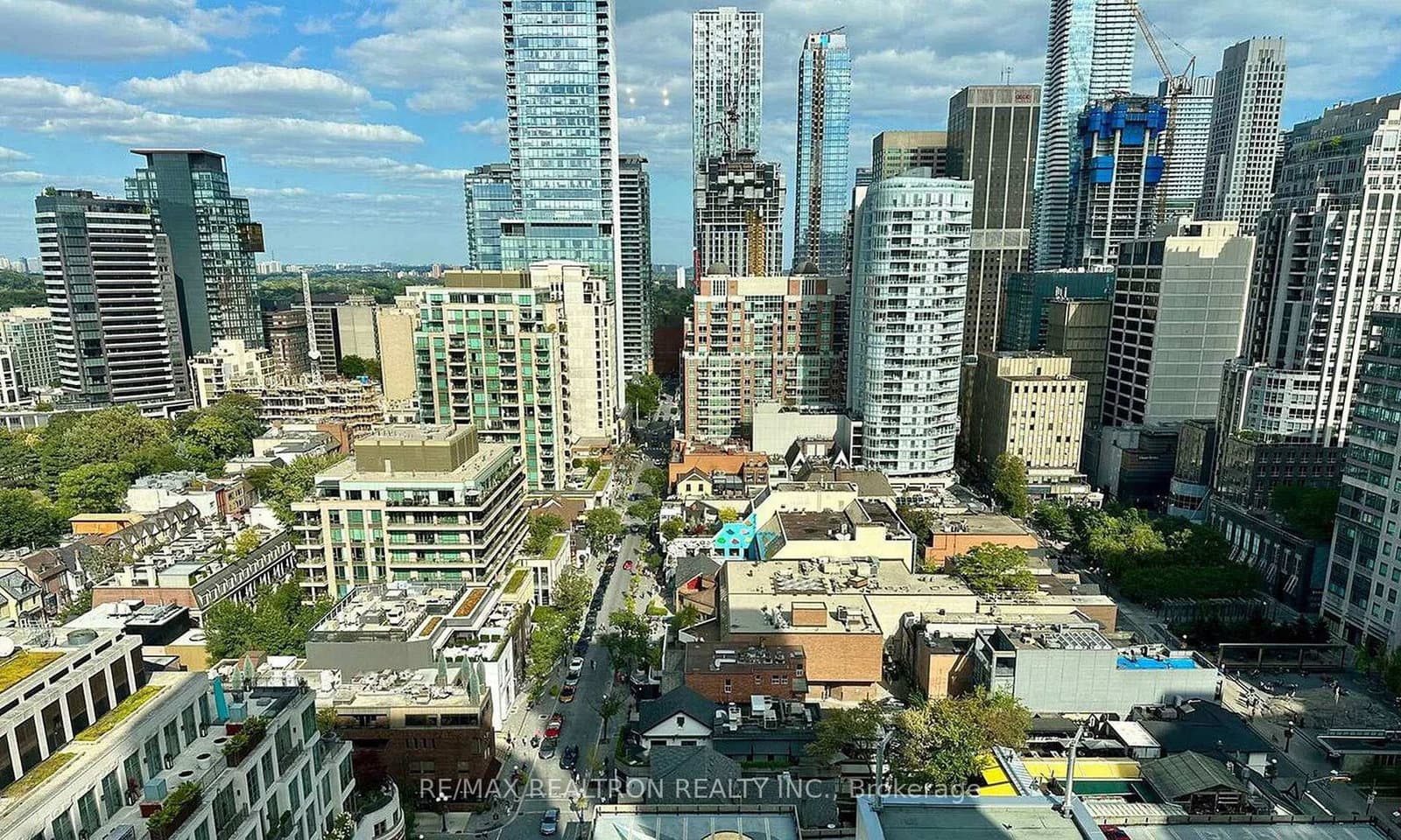 155 Yorkville Avenue thumbnail 21