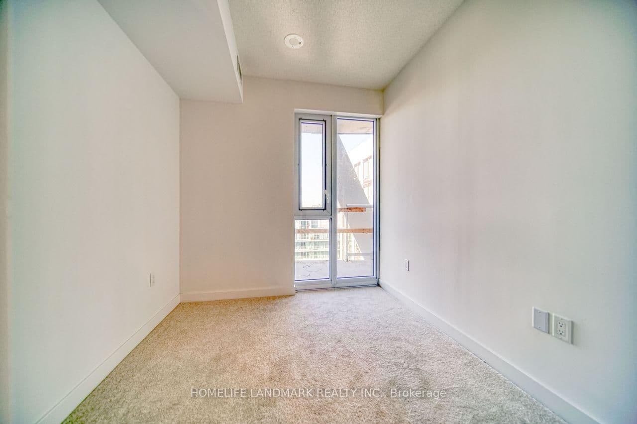 230 Simcoe Street, Unit 1919 thumbnail 18