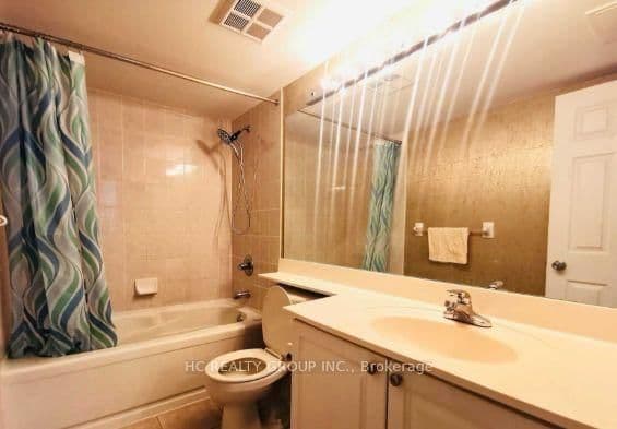 35 Finch Avenue E, Unit 211 thumbnail 13