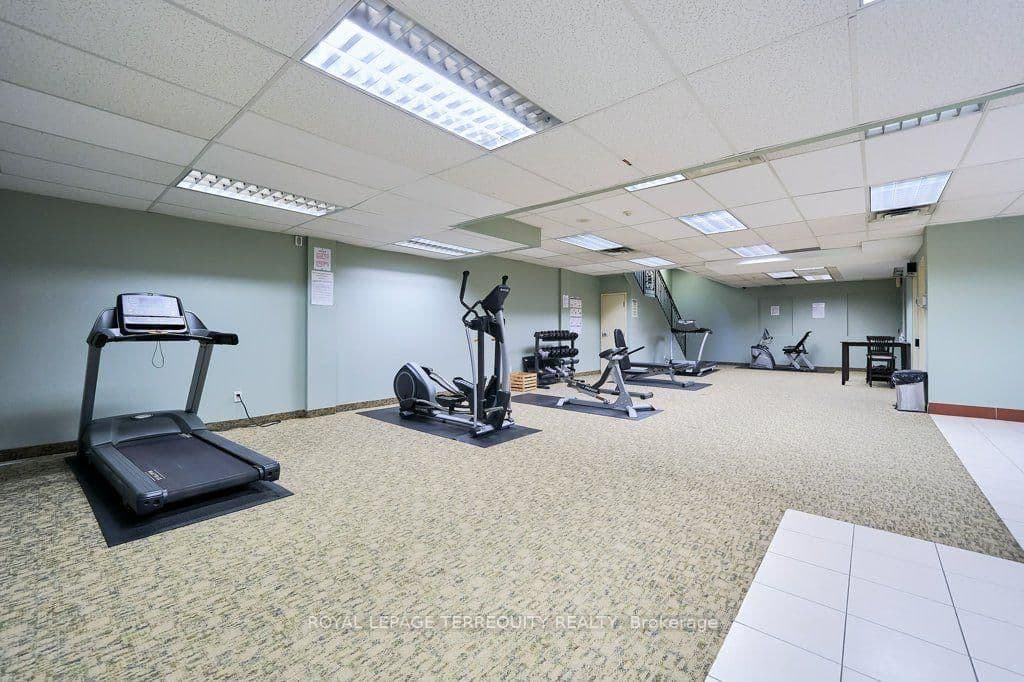 263 Wellington Street W, Unit 903 thumbnail 34