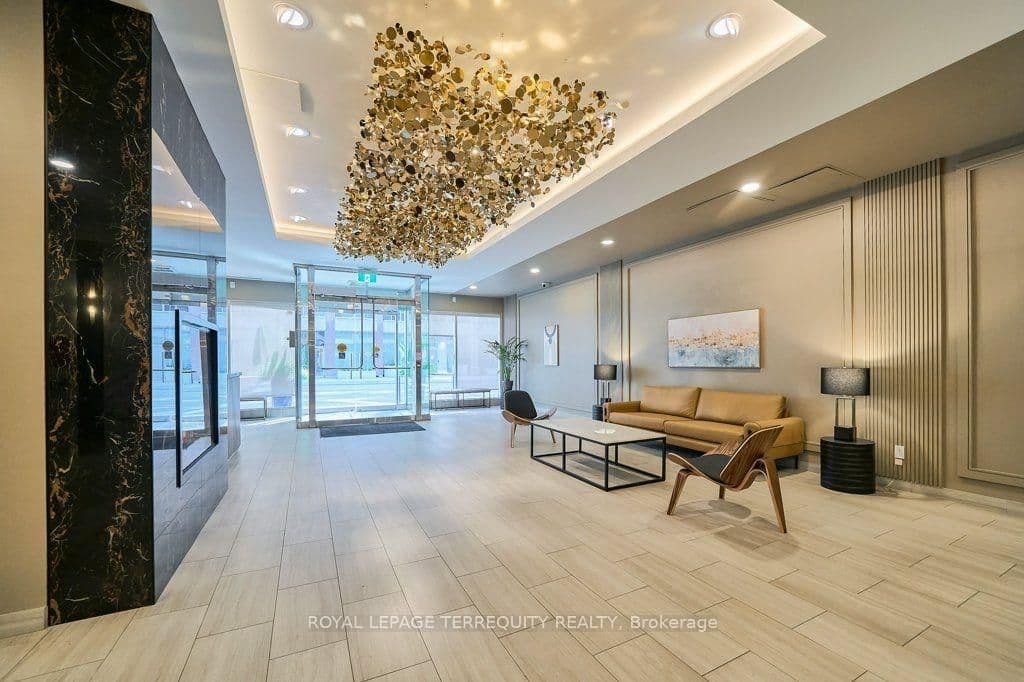 263 Wellington Street W, Unit 903 thumbnail 7