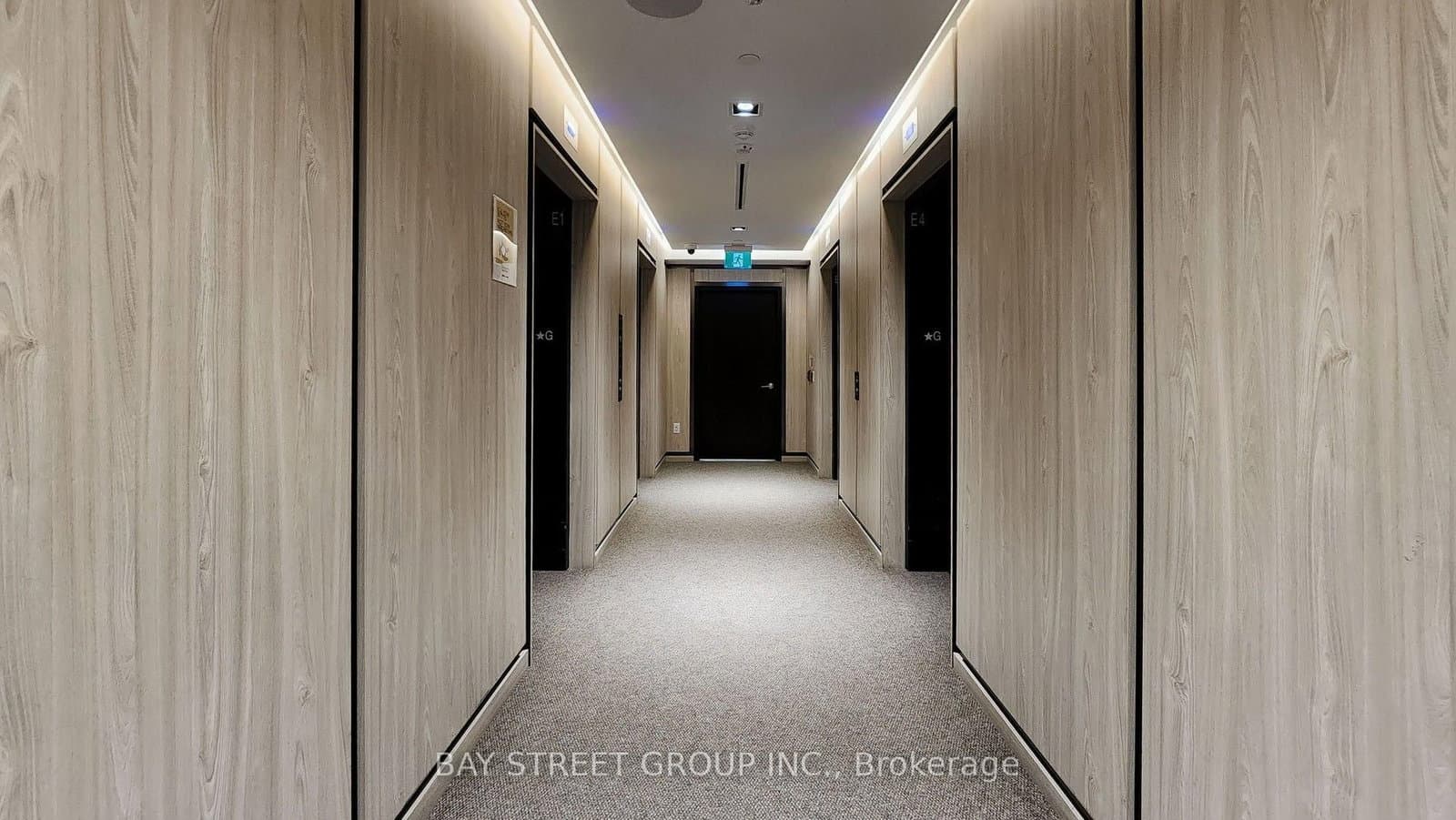 395 Bloor Street E, Unit 4206 thumbnail 13