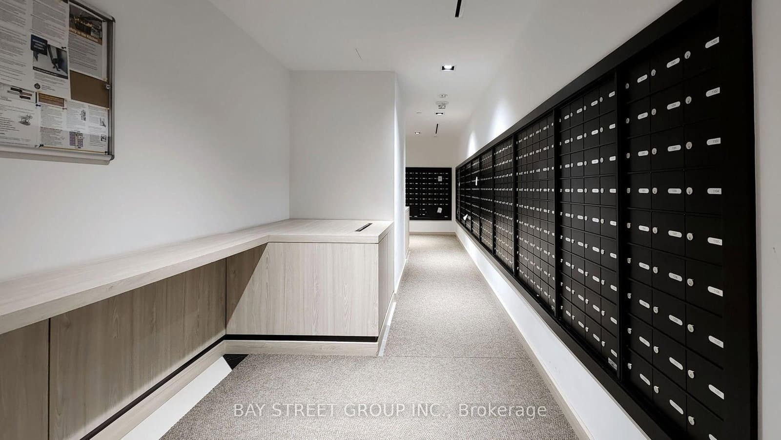 395 Bloor Street E, Unit 4206 thumbnail 14